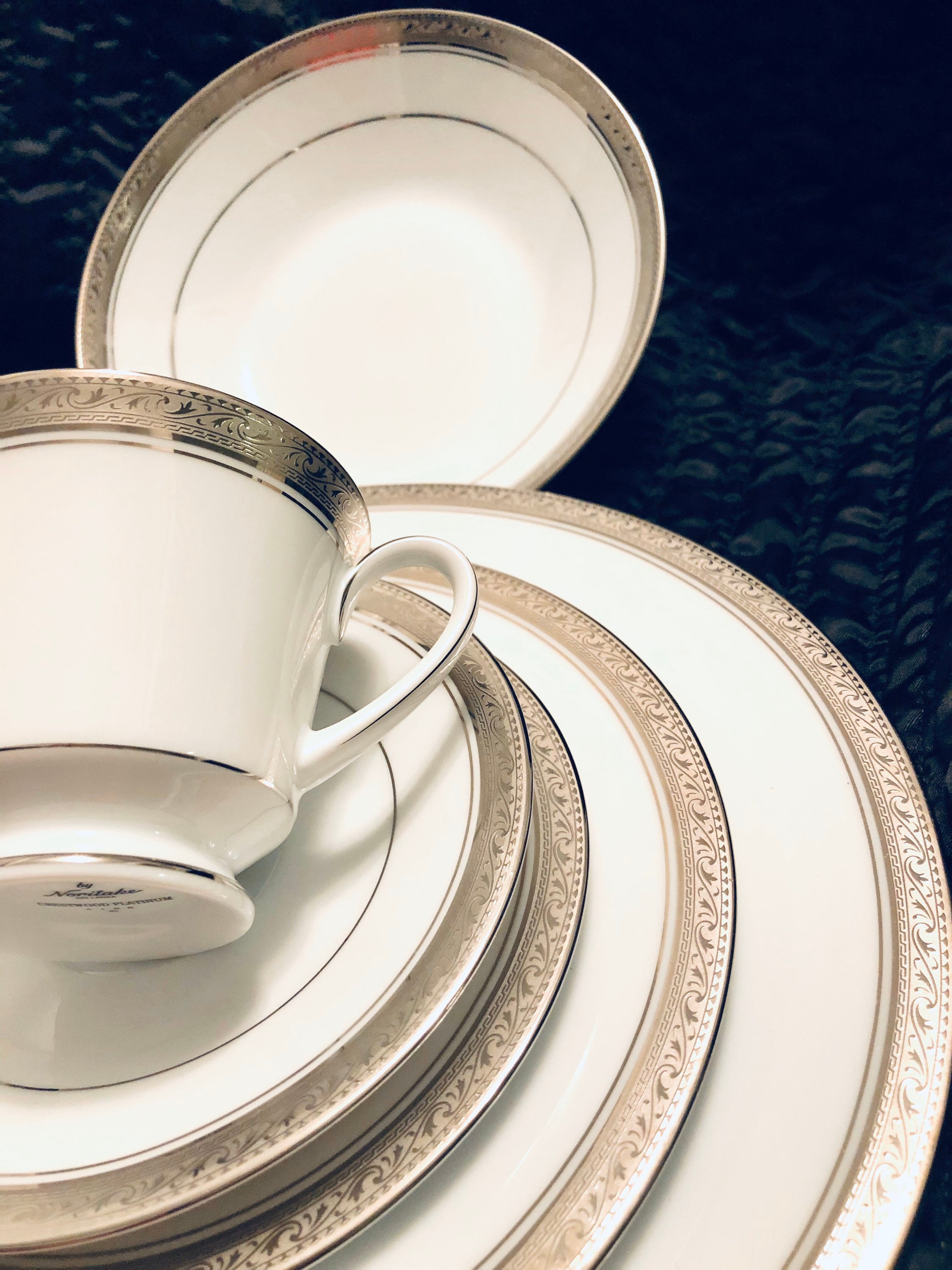 NORITAKE Legendary Crestwood Platinum 6 Piece Place Setting - Etsy
