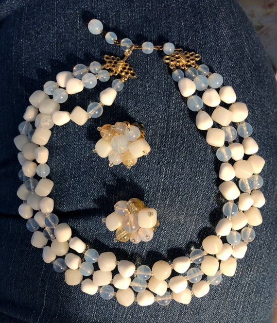 Mid century Marvella White Stones and Clear Beads… - image 2