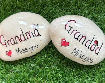 Hand-Painted Robin Pebble: grandma, grandad Memorial Stone