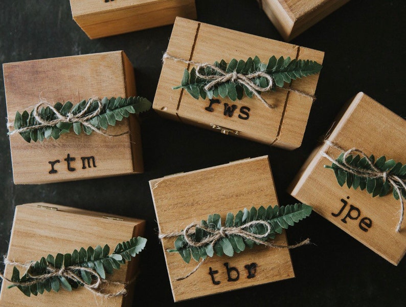 Wood burned personalized gift box / fathers day / groomsmen gift / dad /