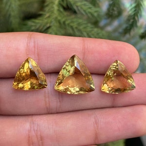 A+Natural Honey Quartz Gemstone, Pair Gemstone, Triangle Shape, Gift For Her, Jewelry Making Gemstone, Big-16x16mm . Small-14x14mm, CT-28.65