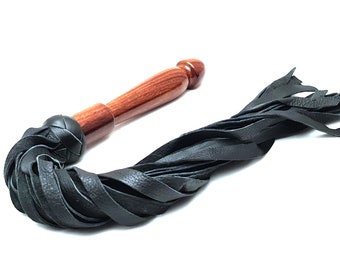 Wood Handle Flogger, Floggers and Whips, Floggers Leather, Gift for girlfriend boyfriend husband wife, Gifts for bachelor stag party
