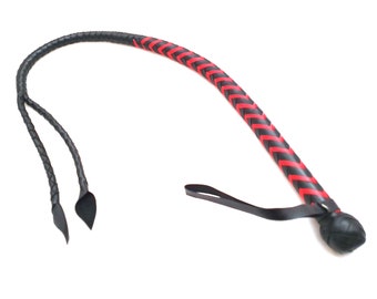 Ręcznie robiony skórzany bicz byczy – czarno-czerwony pleciony bicz (97 cm)