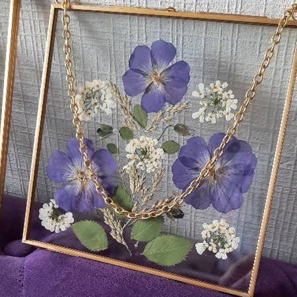 Herbarium / Gedroogd bloemenframe / Geperste bloemen Ingelijst / Bloemmotief / Dubbel glas zwevend frame / Cadeau / Bloemkunstwerk / Wandframe