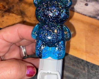 Luz de noche hecha a mano con forma de osito de goma azul