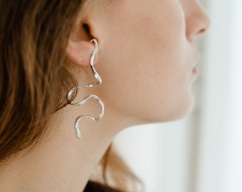 Single earring, silver jewelry, handmade in Germany, unisex silver jewelry, handmade silver earring, special shape