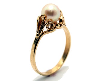 Gold pearl vintage ring , Antique pearl ring , 14 carat , Edwardian filigree