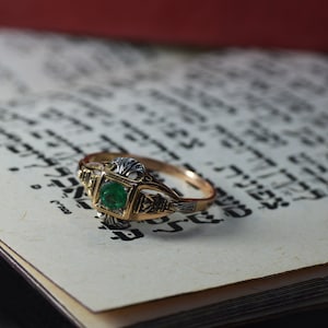 Gorgeous hand made antique ring , 14k rose gold and white gold ring , victorian style with a real emerald , handmade  , Free shipping !!
