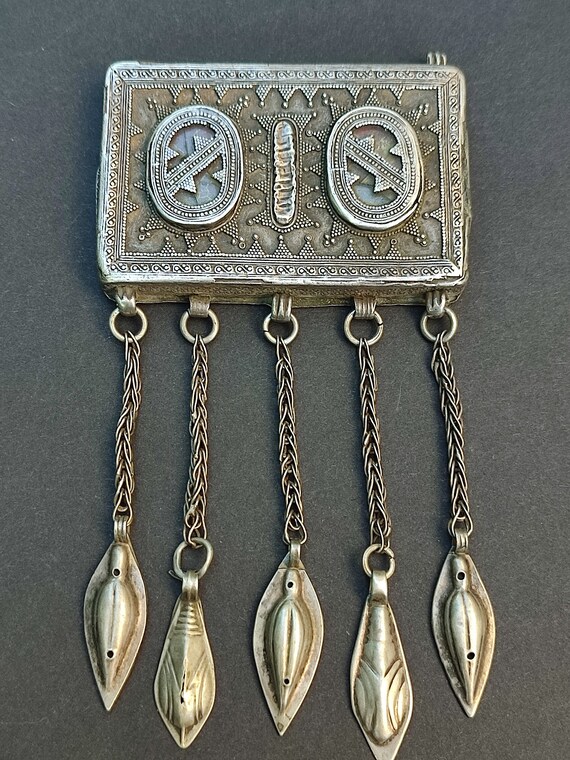 Gorgeous rare antique Kazakh silver glass pendant… - image 4