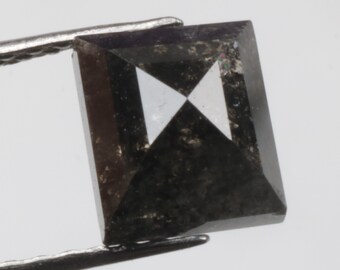 1.02 CT 5.7 X 4.8 MM Natural Loose Diamond Baguette Diamond Black color Baguette cut Diamond R10317