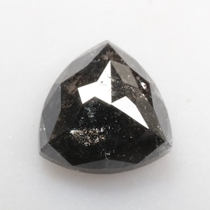 1.59 CT 7.4 X 7.3 MM Diamante naturale sciolto, Diamante tagliato trilione, Colore nero Diamante taglio trilione, Per Anello di diamanti triangolari R2013