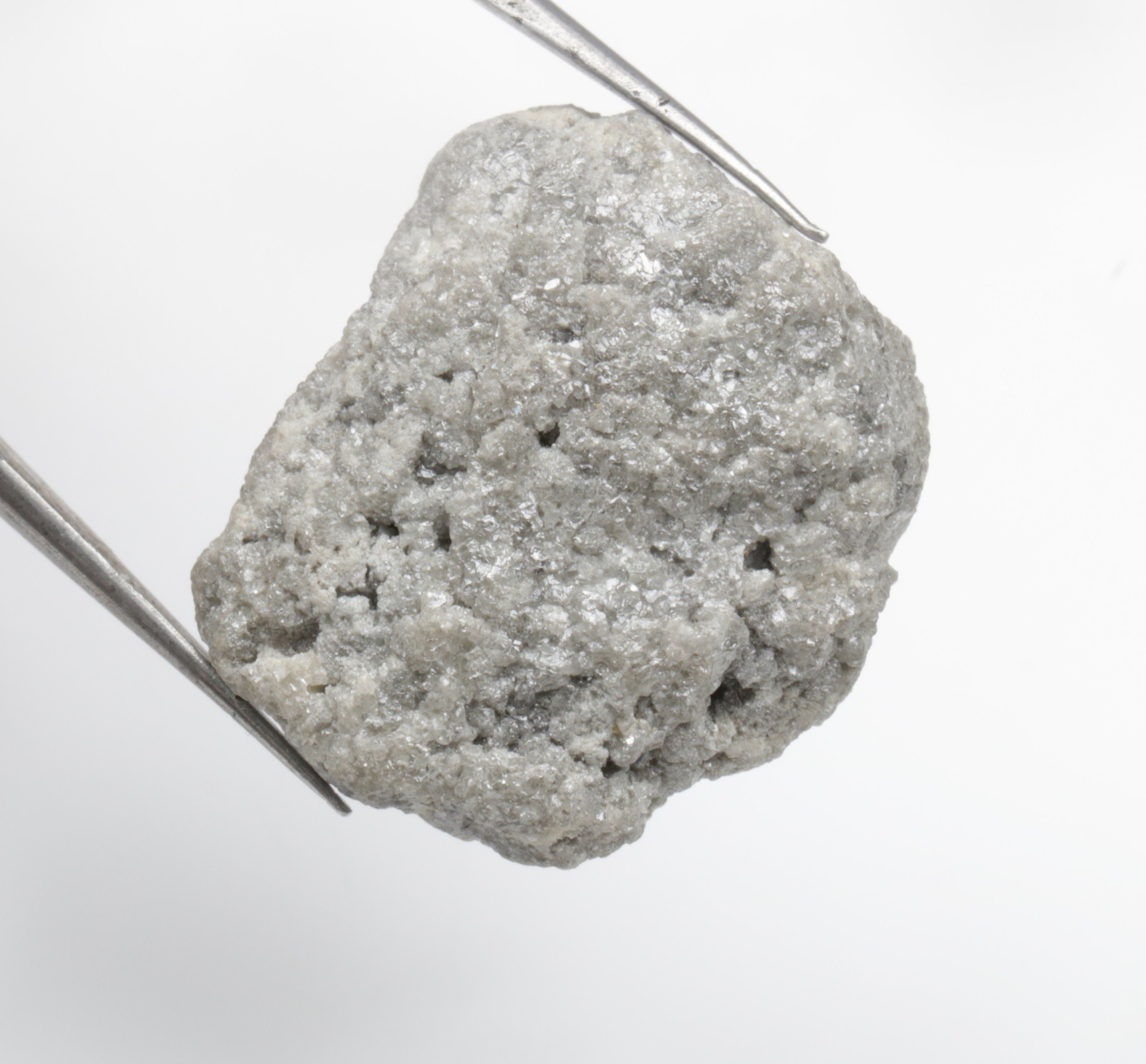 18.40 CT 18.9 X 16.0 MM Natural Rough Diamond, Uncut Diamond 18.40 CT 18.9 X 16.0 MM Natural Rough Diamond, Uncut Diamond