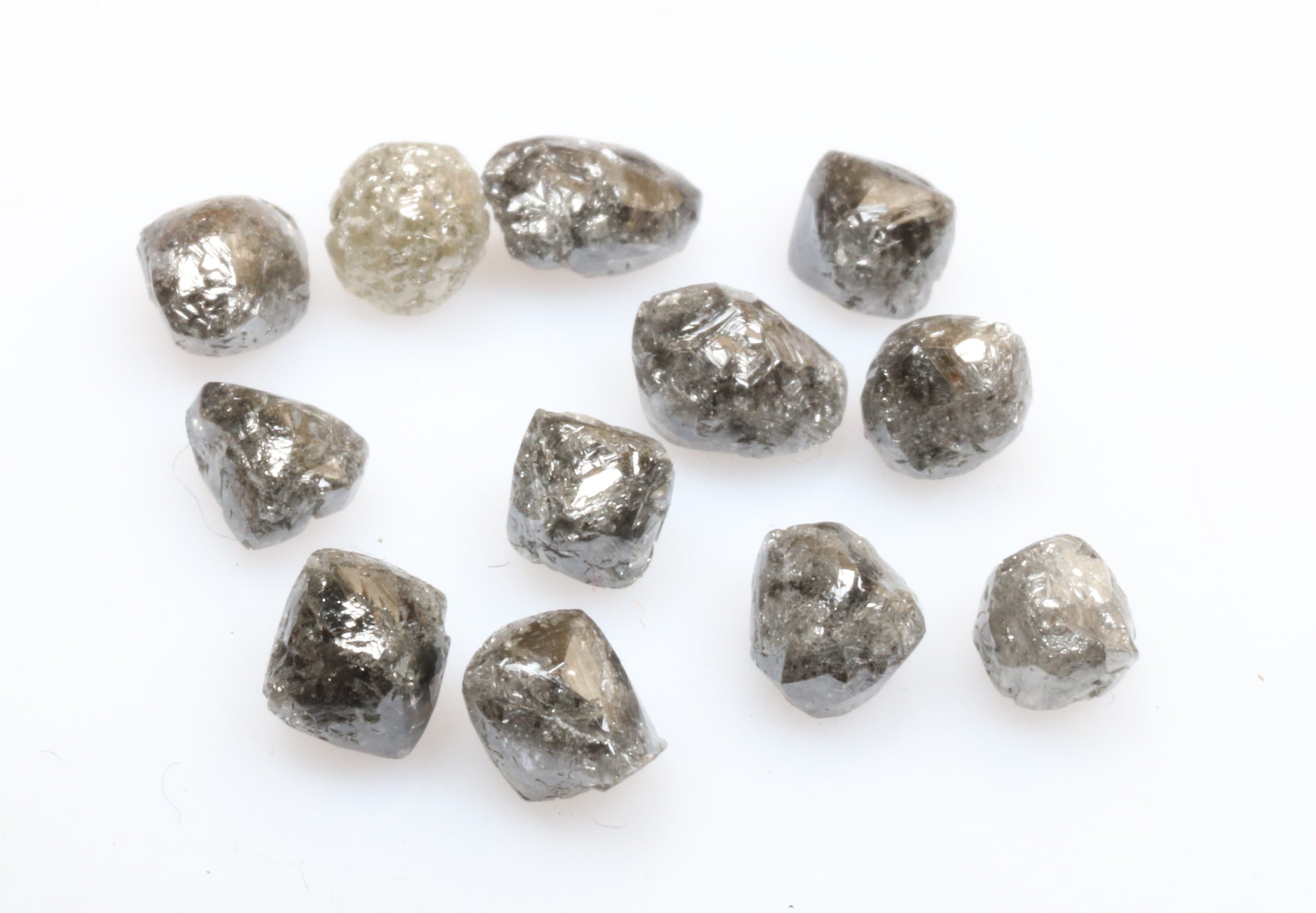 4.63 Ct 5.1 X 3.8 Mm to 4.0 X 3.6 Mm Natural Loose Black Grey