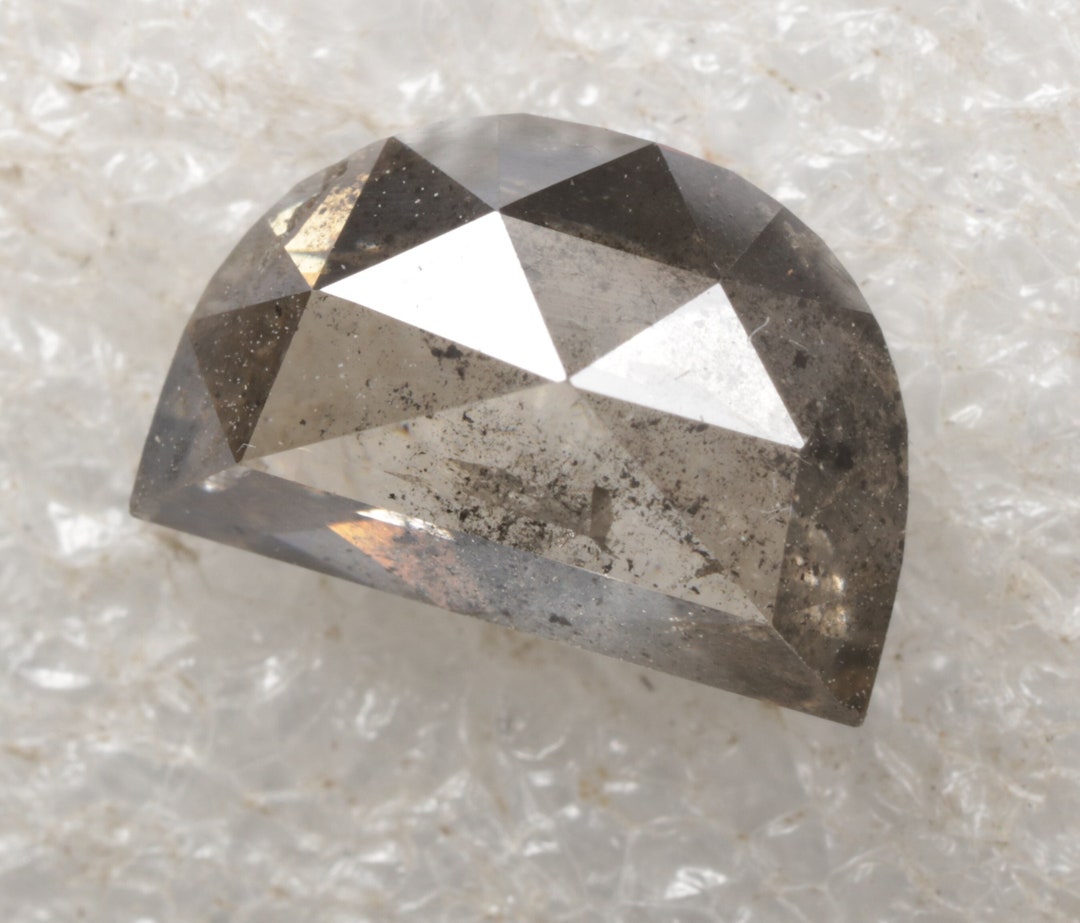 1.71 CT 8.6 x 5.7 MM 天然ルースダイヤモンド、ハーフムーンカット