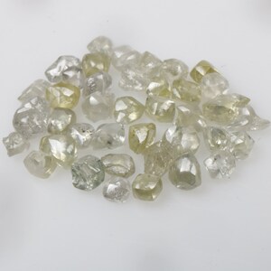 10.15 CT 2.9 MM to 4.5 MM Natural Rough Diamond Raw Diamond Uncut ...