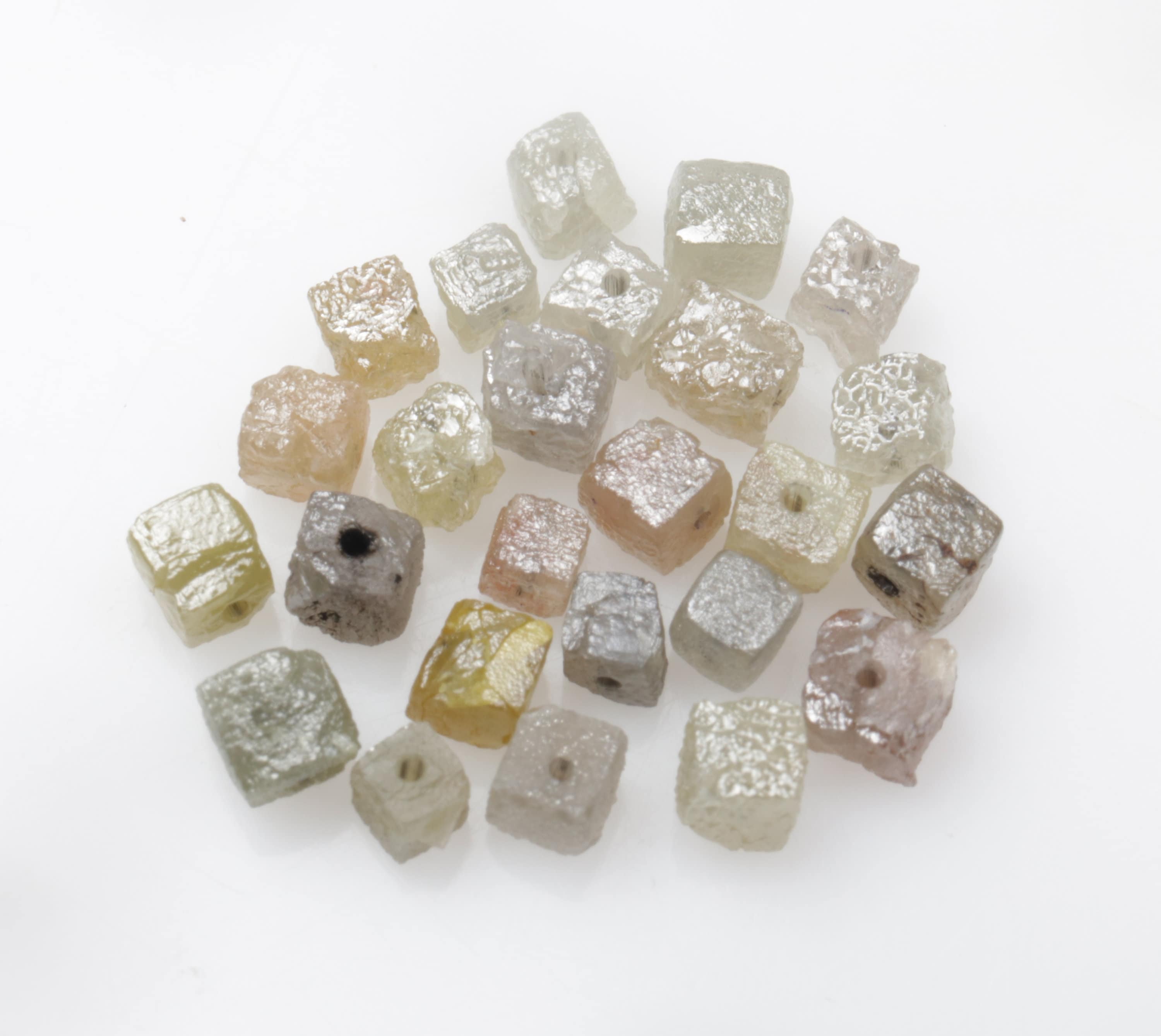 Deluxe Rough Diamond 22センチ 32.0 CT 22.2 X 21.1 MM Rough Diamond