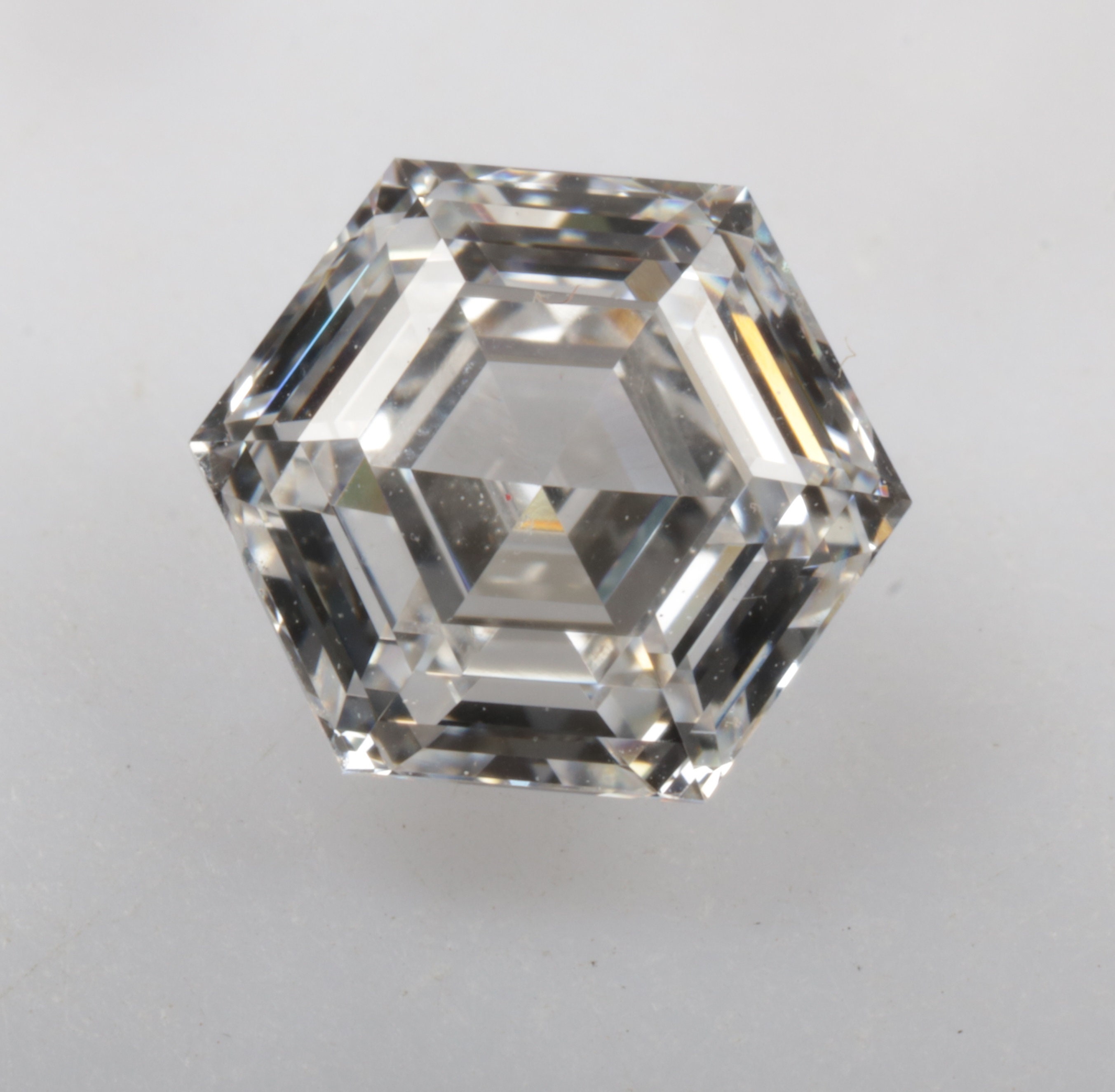 1.01 CT 6.7 MM ラボ グロウン ダイヤモンド 六角形カット