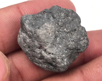 60.24 CT 24.8 X 22.4 MM Big Rough Diamond Uncut Diamond Grey Color