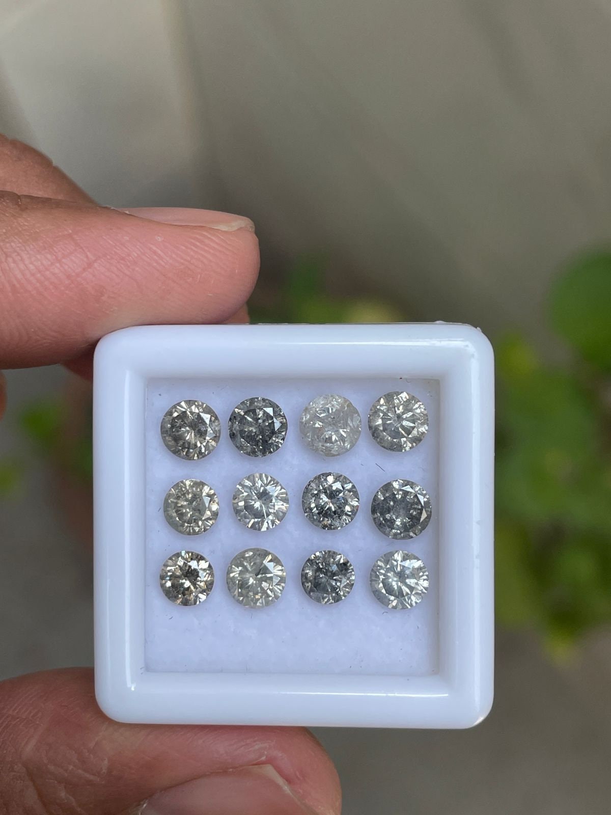 Diamante de talla brillante redondo de sal y pimienta, diamante suelto  natural de talla redonda para hacer joyas de anillos de compromiso o de  boda R11918 - Etsy México, image size:1200x1600