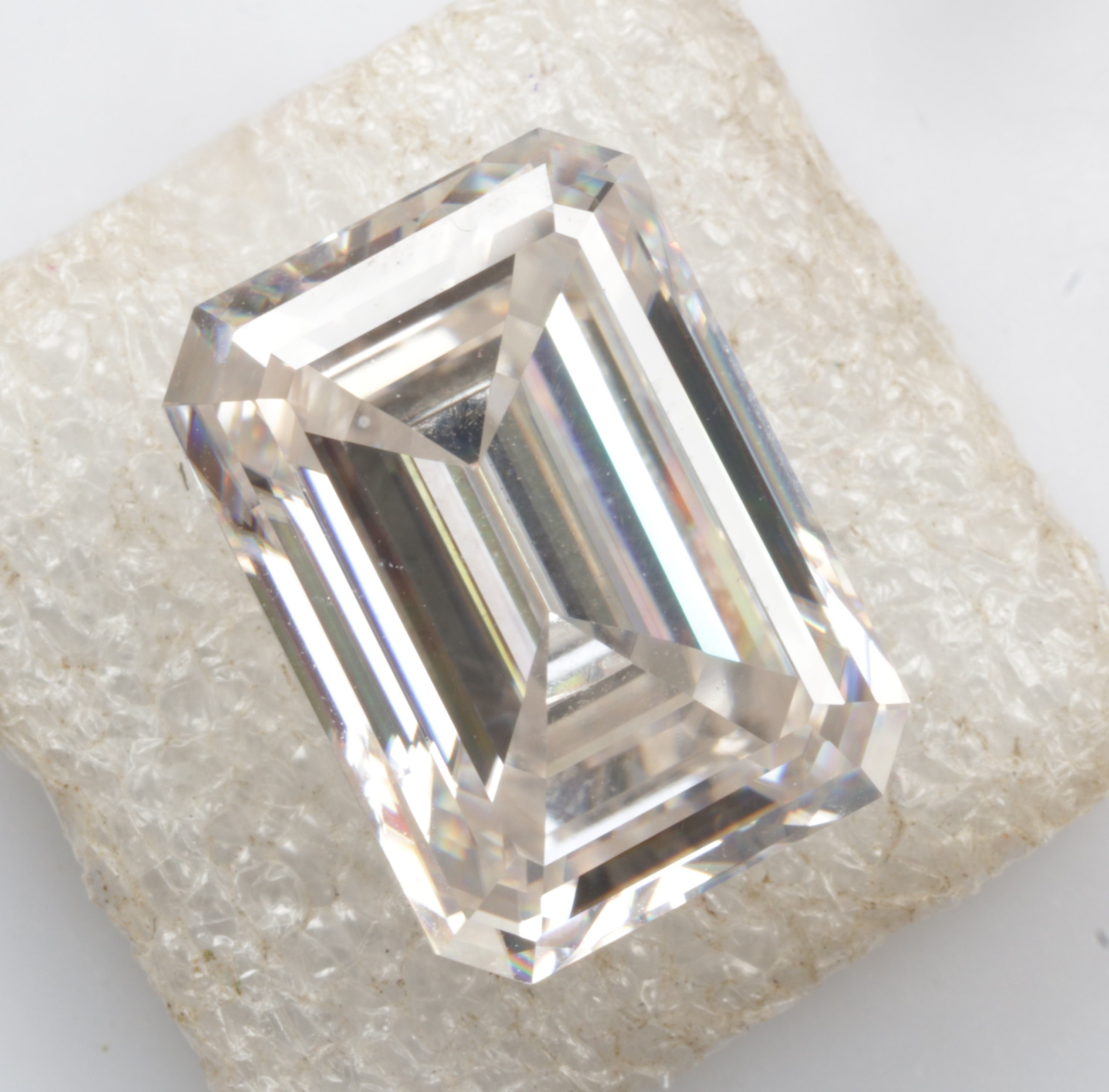 モナリザ　10Y  140cm 14.0 X 10.0 MM Moissanite Diamond Emerald Cut Diamond White