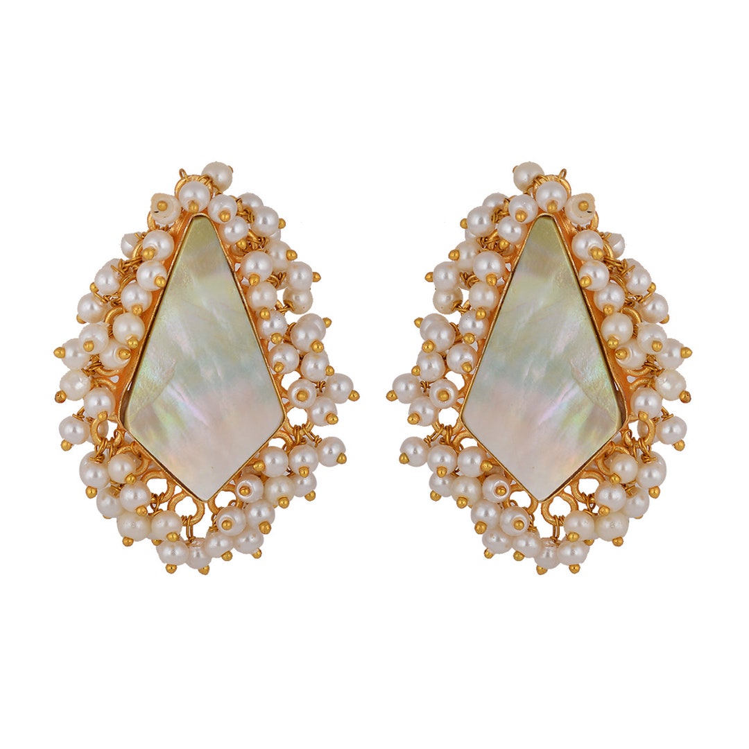 Unique Kite Stud Earings, 18kt Gold Polished Earring, Kite Shaped Flat