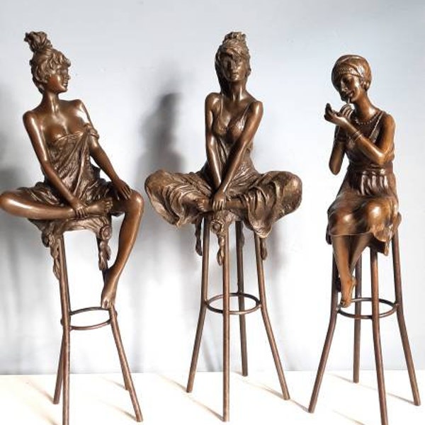 Statues en bronze de jeunes femmes, style Art Nouveau, diverses sculptures en bronze