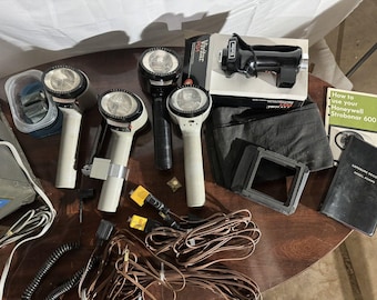 SET: vintage camera-uitrusting, Honeywell Strobonar en meer. FOTO'S BEKIJKEN