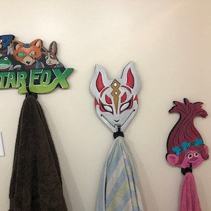 Customizable Towel Holder
