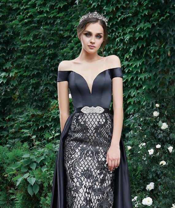 gothic wedding guest dresses