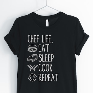 tee Thanks The Cook and Bring Him Beer Funny Chef Women Sweatshirt 