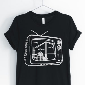 Old School Istanbul, Turkey Shirt, Istanbul Shirt, Istanbul Travel, Istanbul Tourist T-Shirt, Istanbul Gift, Unisex & Women&#39;s Shirts