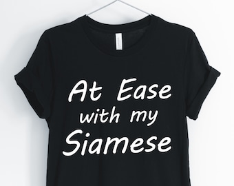 Camisa de gato, camisa de gato sacerdotisa, camisa de gato lindo, a gusto con mi sacerdotisa, amante del gato, regalo para el propietario del gato, personalizado Unisex & camisas de mujer