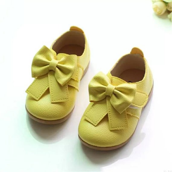 little girls yellow shoes