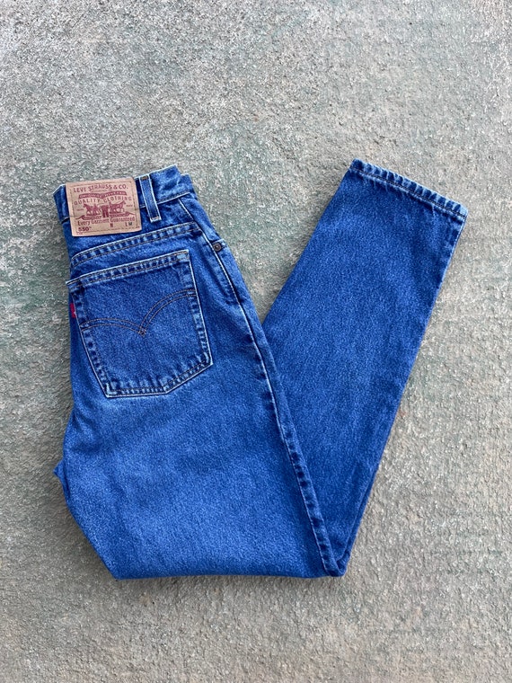 Levis 550