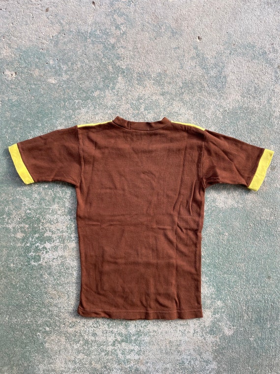 Vintage Brown Pocket T-shirt - image 3