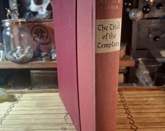 O Julgamento dos Templários, livro de capa dura da Folio Society com estojo.