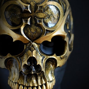 Gothic Maske in gold