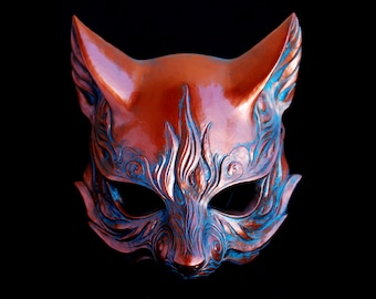 Masque de renard en cuivre antique