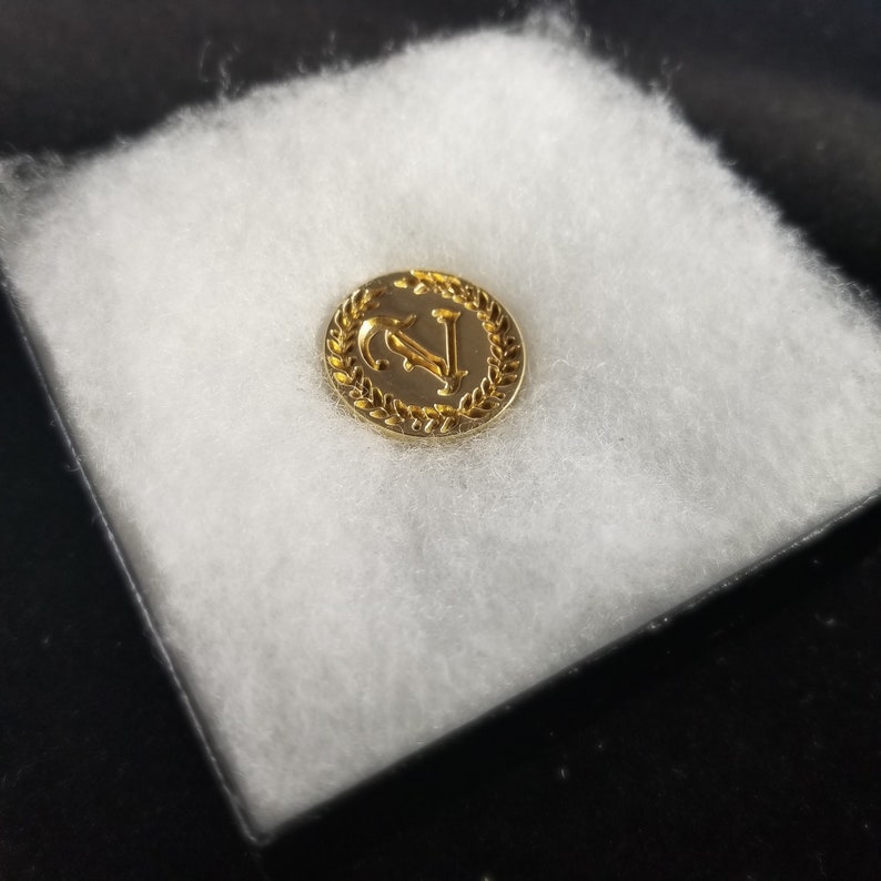 Persona 5 Pin Velvet Room Logo Etsy