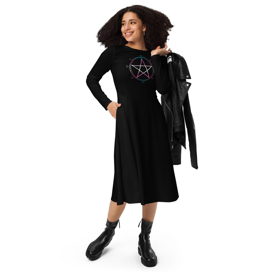 服/ファッション MM: Extra Large Cut Out Tree Pentacle il_1080xN.4088751723_ctj7.jpg