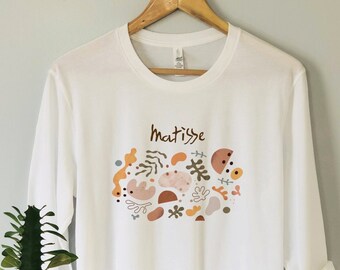 LONG SLEEVES & HOODIES