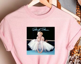 Ballerine Marilyn Monroe Tee,Marilyn Monroe Tshirt,Marilyn Monroe Tee,Marilyn Shirt,Marilyn Monroe Gift,Hollywood Shirt,Hollywood Tee