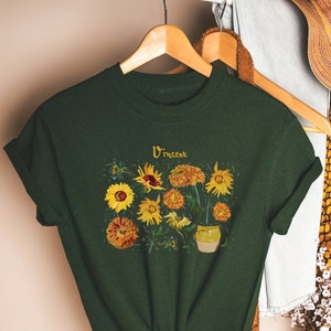 Vincent Sunflowers Shirt, Vincent Van Gogh, Van Gogh Tee, Sunflower Shirt,Artist Shirt, Art Shirt, Art Tee, Painting Shirt, Art Gift