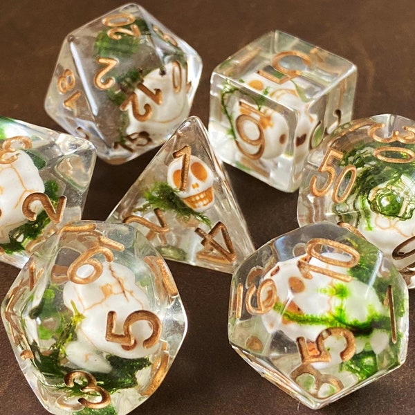 Mossy Bone Skull | Clear Resin with Green Sea Moss Resin Dice Set (7) | Dungeons and Dragons (DnD) Real Sea Moss Inside Each Die