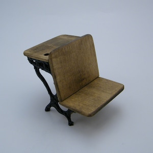 Dollhouse Miniature Old-Fashioned Student School Desk