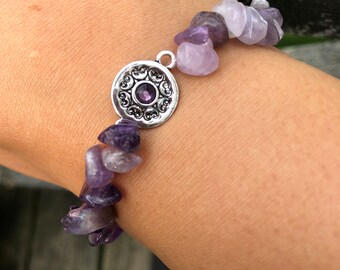Bracciale In Ametista Pietre Naturali 6mm, Elastico, Portafortuna, Lunghezza 19 Cm, Gioiello Donna Per Compleanno E Natale