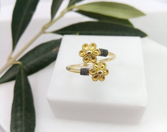 Solid Gold Daisy Ring.K18 Gold Handmade Jewellry,K18 Gold Flower Ring.Ring with Daisy.Traditional ring.Byzantine Style.Ancient Greek Jewelry