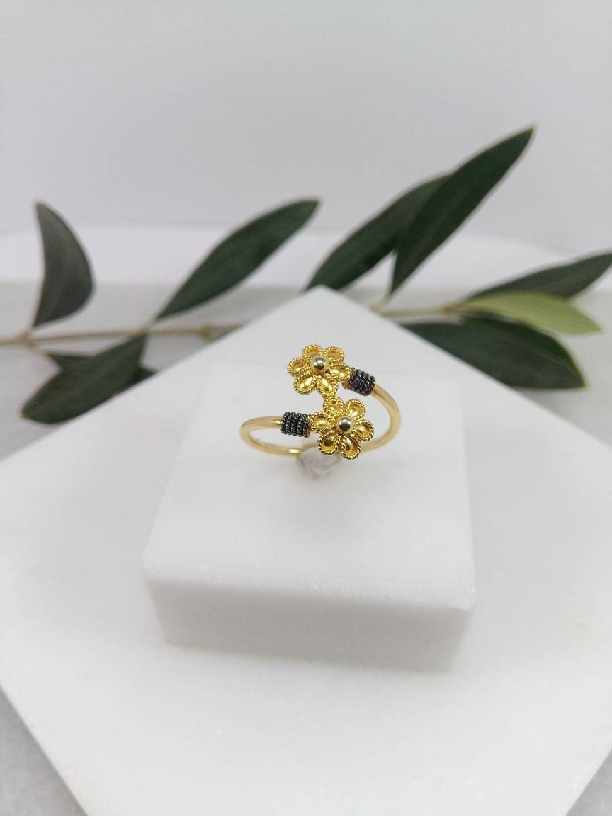 Solid Gold Daisy Ring.k18 Gold Handmade Jewellry,k18 Gold Flower
