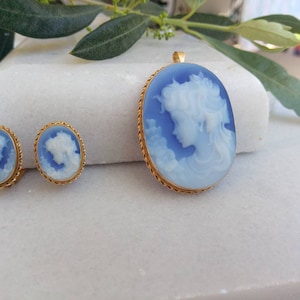 18k Gold Blue Agate stone.Cameo pendant/Brooch.Carved by hand Lady Profile.Gold K18.Cameo.Pendant.Pin.Brooch.Greek Jewelry.