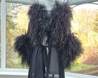 Nach Maß Feder-Robe Braut-Robe Luxus-Feer-Braut-Robe-elegante Hochzeitskleid-Kleider-Straußen-Federn-Braut, die bereit Outfit ist